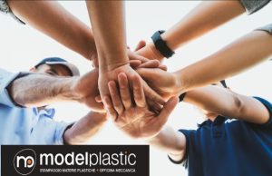 CERCASI RESPONSABILE PRODUZIONE per Azienda specializzata nel settore dello stampaggio di materie plastiche in zona Varallo Sesia (VC)